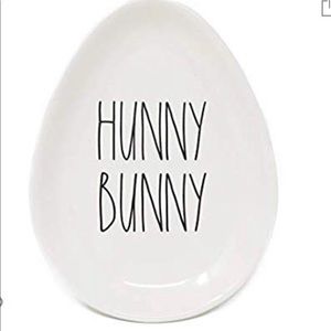 Rae Dunn hunny bunny
